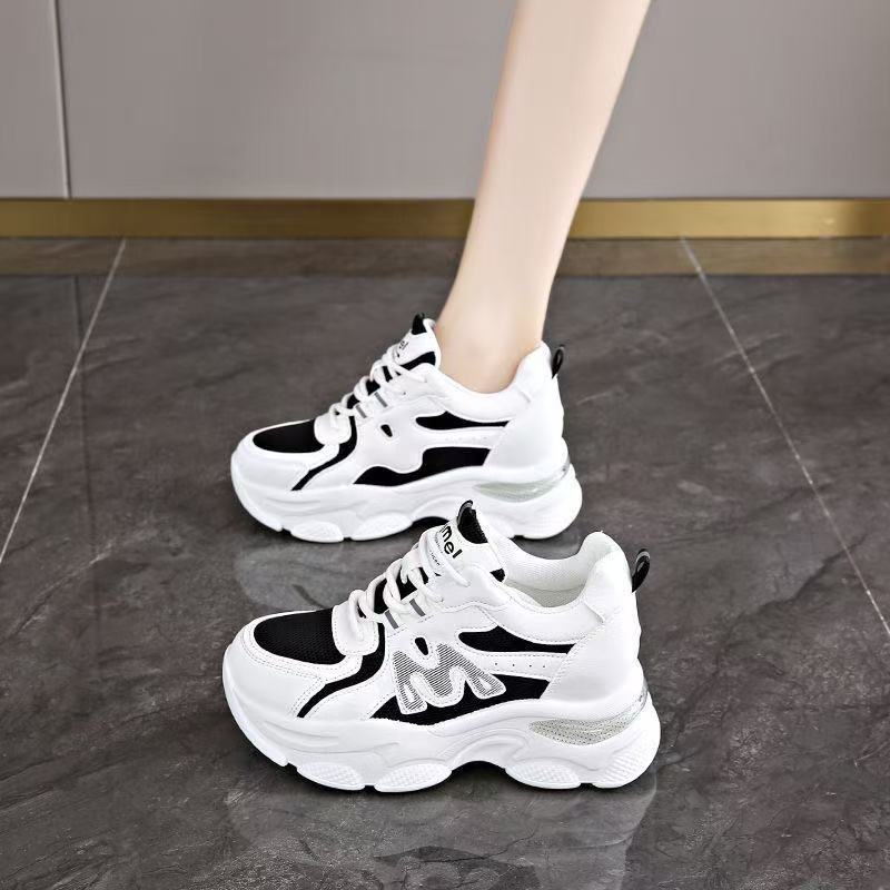Fashionable Thick soled Dad Shoes Spring and Autumn Women's Casual Sports Shoes Leather Surface Sponge Cake Shoes Women's Shoes