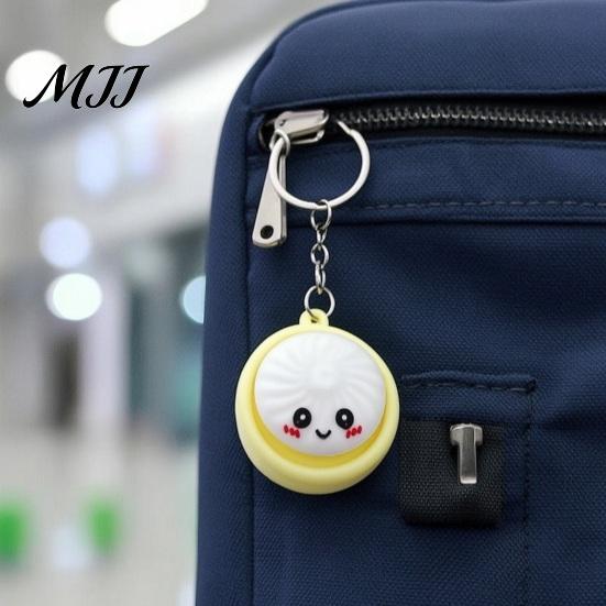 Self Control Toy Keychain, Steamed Bun Pendant, Portable Key Chain Stress Relief Meeting Reliever Toy, with Crisp Clicks Fidget for Kids Adults