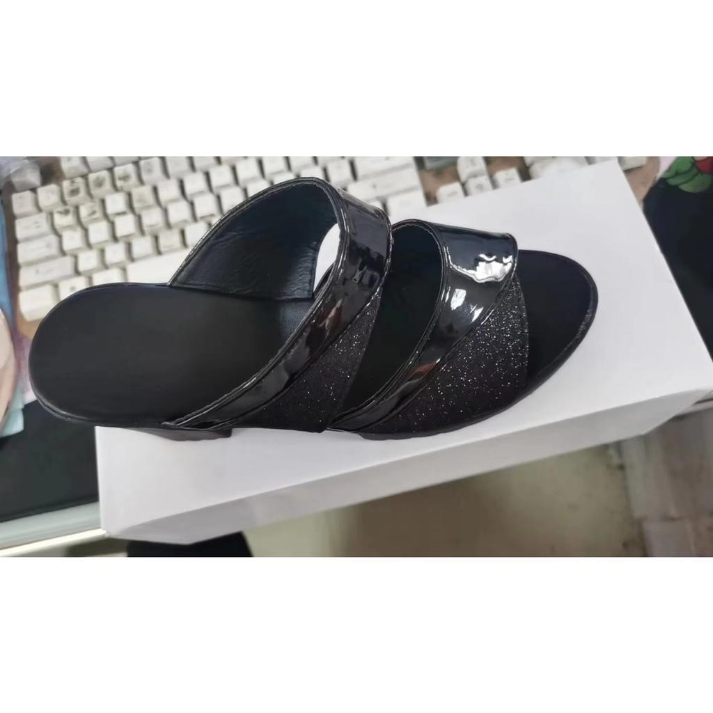 2024 New High Heel Thick Sole Waterproof Platform Mom's Shoes One Line Slippers Summer Outwear Sandals for Women and Ladies
