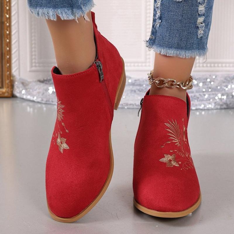 Large size women's boots autumn and winter new pointed print short boots women
