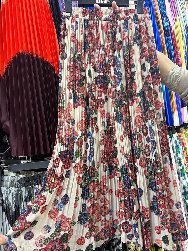 European & American Pleated Print Midi Skirt, Soft Chiffon Fabric, High Waist, Versatile Style