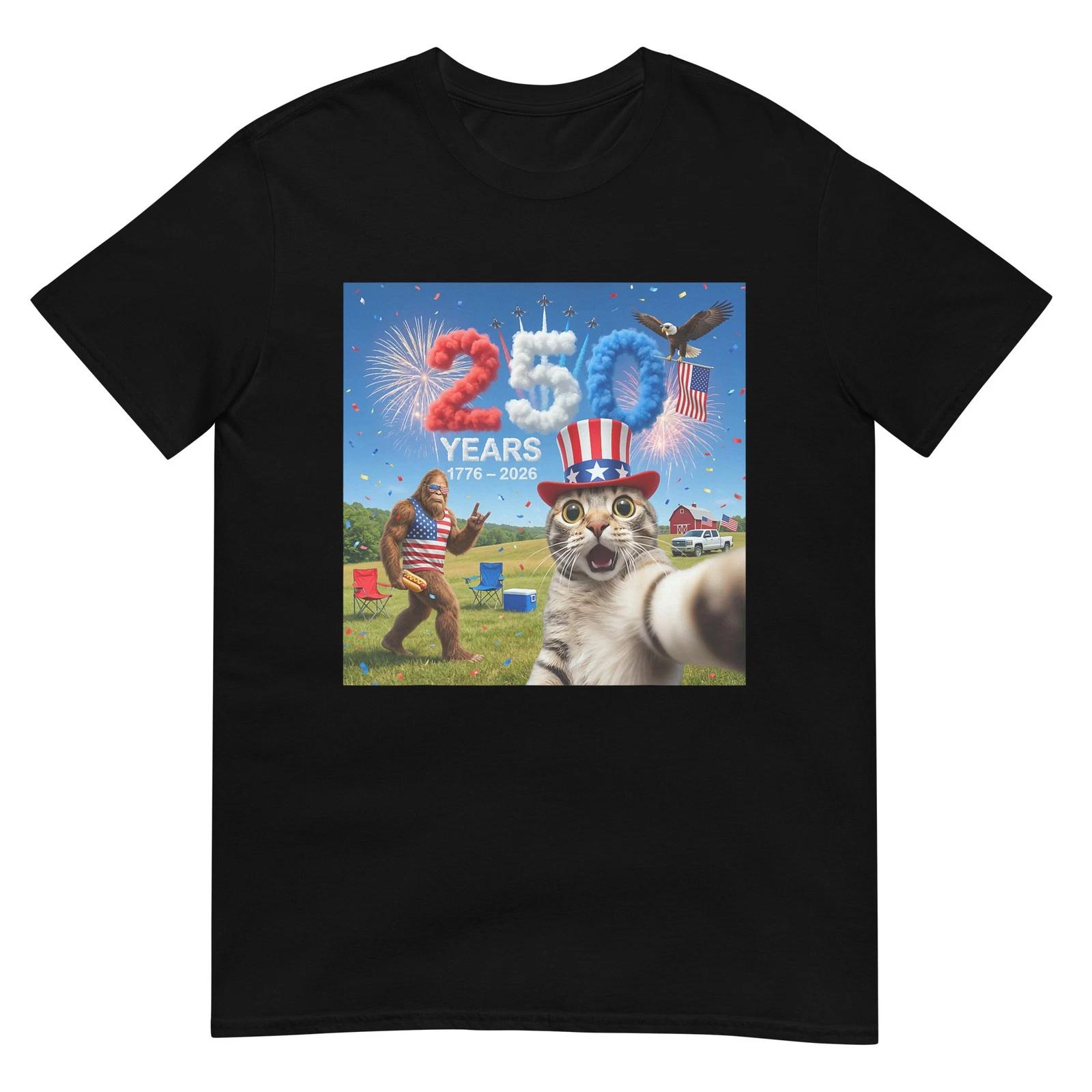 Patriotic Cat Selfie Bigfoot 250th Anniversary 1776-2026 USA T-Shirt XL