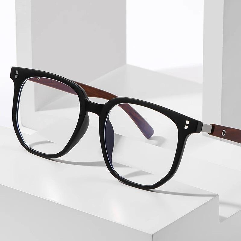 High-End Retro Anti-Blue Light Glasses with Wood Grain Legs and Myopia Plano Lenses
