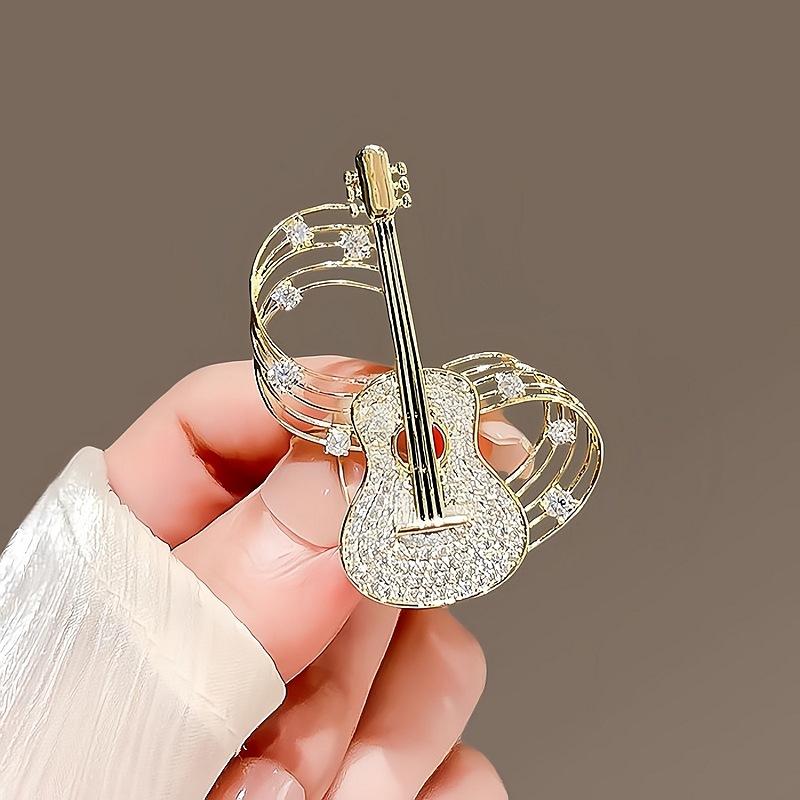 New Fashion Violin Brooches Crystal Musical Instruments Brooch for Women Men Clothing Bag Pins Party Jewelry Gift