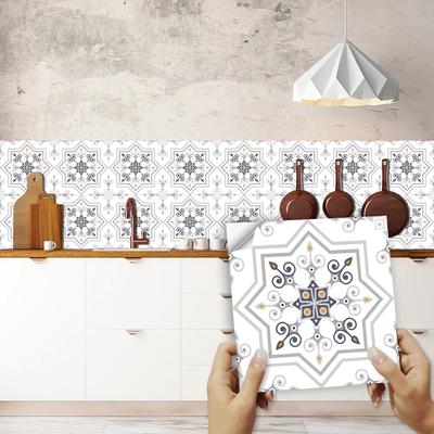 Szare i białe bezszwowe patchworkowe kwiatowe płytki naklejki kuchnia olejoodporna szafka łazienkowa Home Decor Peel Stick Art naklejki ścienne