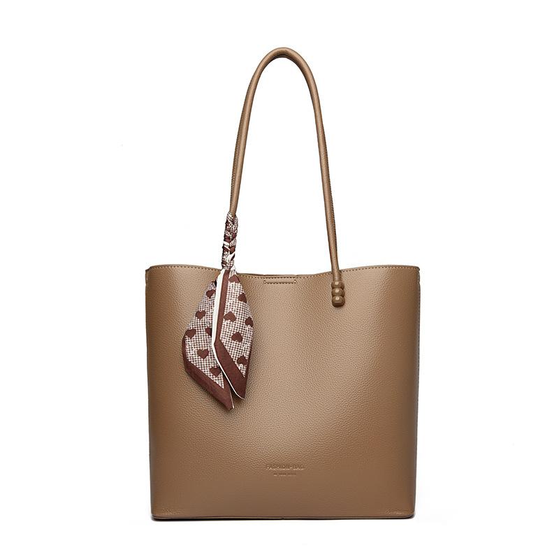 Women's Simple Large-capacity Tote Bag, New Commuter Portable Shoulder Bag Tide