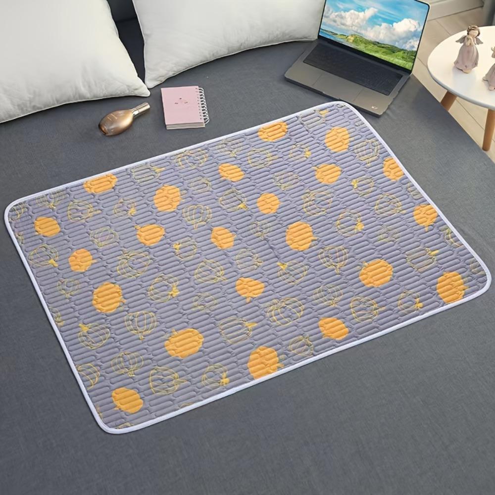 1pc Reusable,Washable Adult Urine Pad & Pet Mat - Cute Cactus & Floral Design,Lightweight Polyester Fabric,Ideal for Women'S Hygiene & Postpartum Care