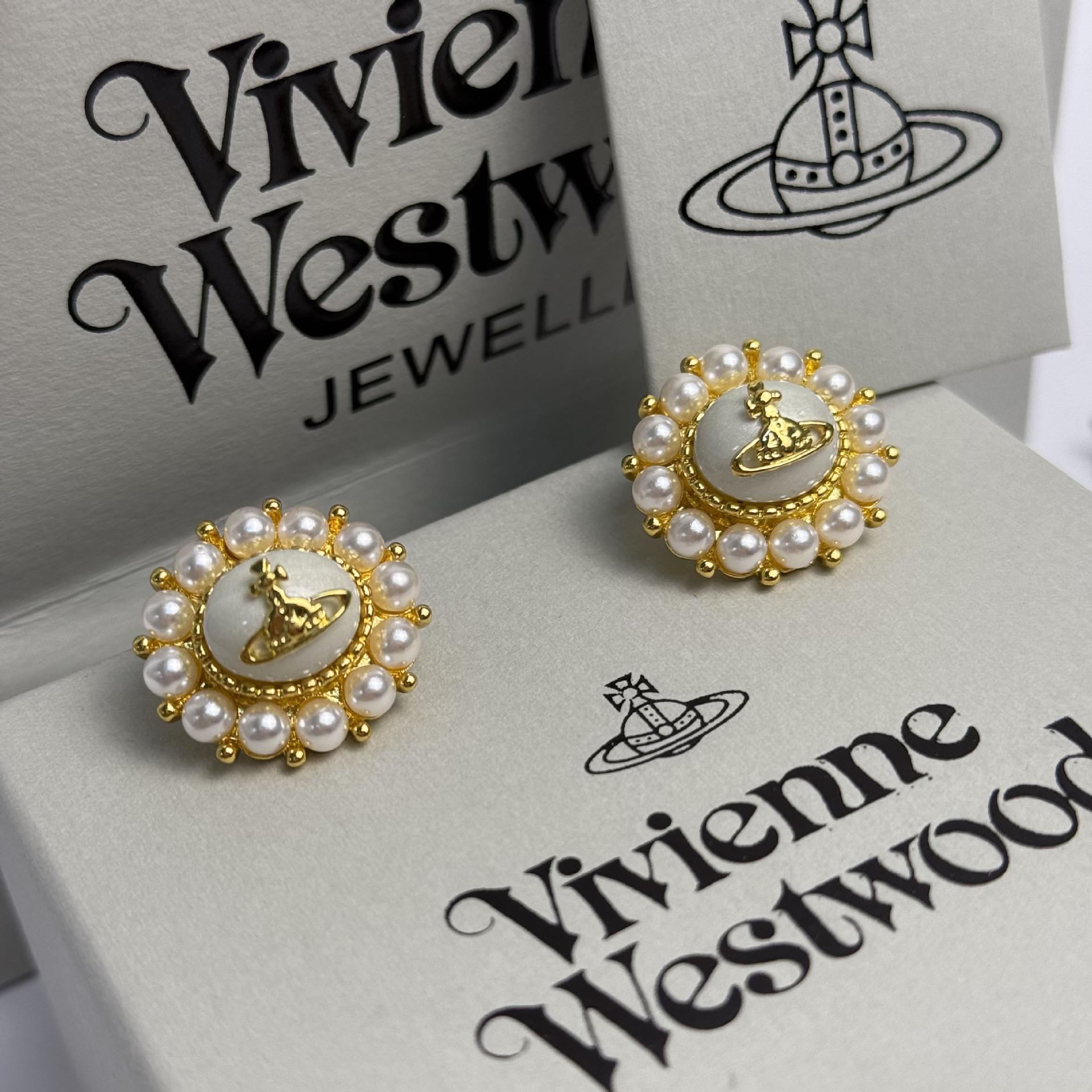 

Ожерелье с магнитной жемчужиной «Подсолнух» и серьги в стиле французского ретро