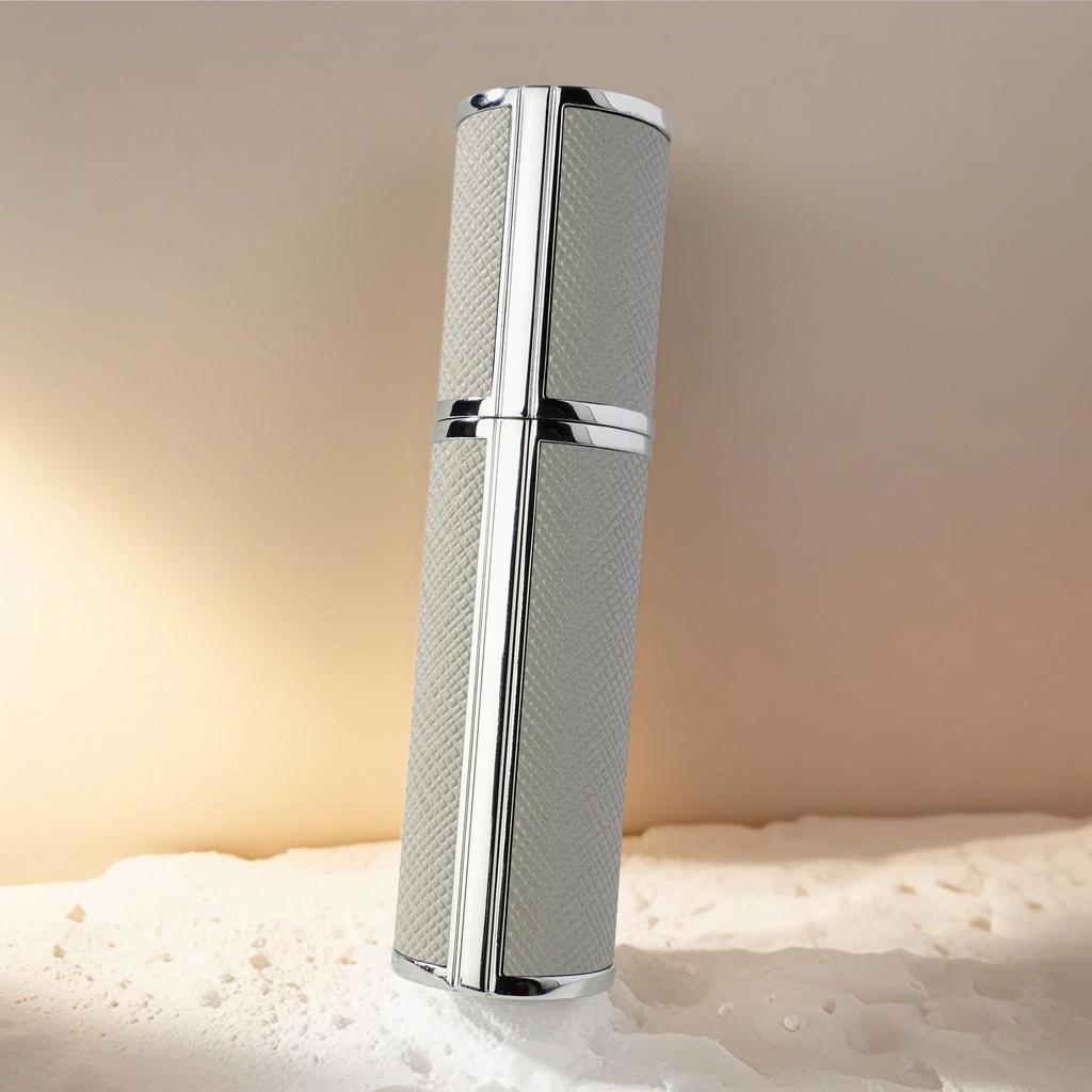 Luxury 5ml Travel Perfume Bottle with Leather Base - Leak-Proof Spray Design
