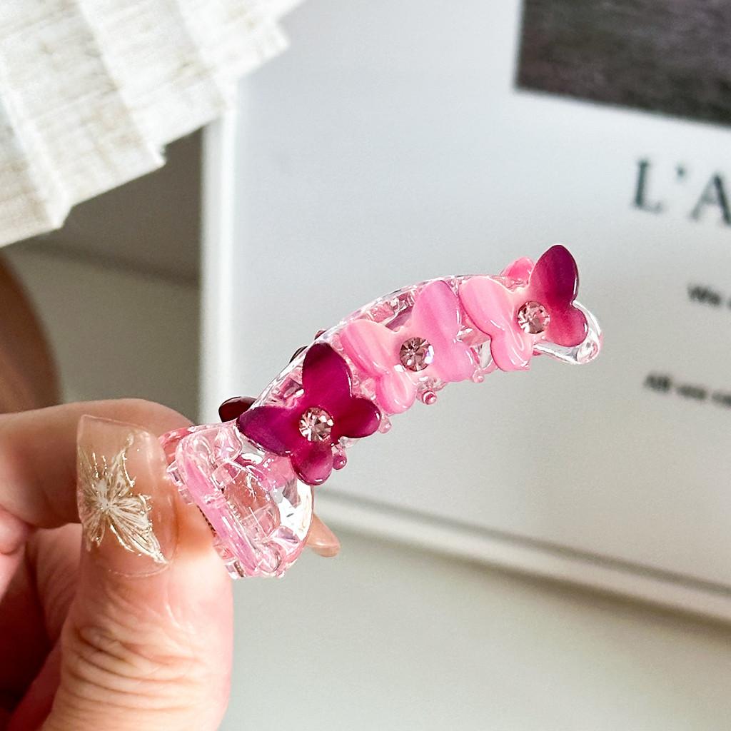 Elegant Mini Banana Hair Clip With Charming Butterfly And Floral Designs For Fashionable Hairstyles