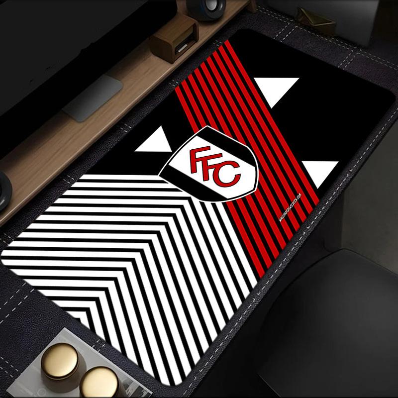 Fulham Crest Design Mouse Pad, Rubber Base, Mouse Pad for Gamers and Office Use, Gaming Desk , Easy To Clean Mat Christmas fan gifts