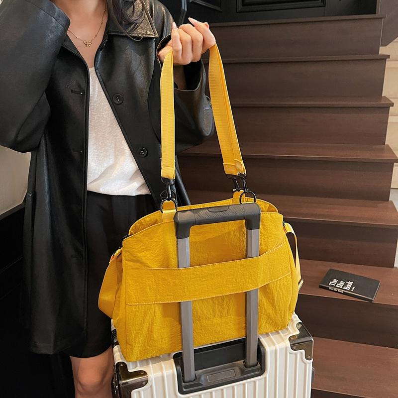 Women's Shoulder Bag Lightweight Solid Color Large Capacity Crossbody Bag