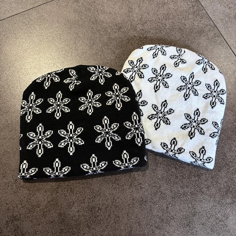 Double Pattern Floral Sided Knitted Hat Ear Protection Hood Cap For Use Outdoor