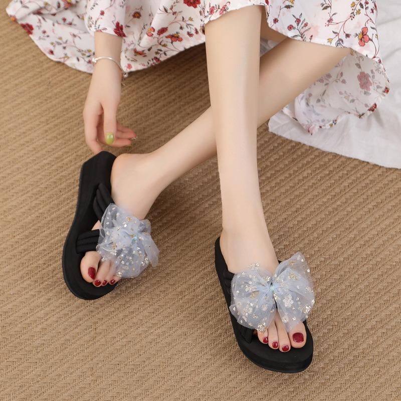 Chinelos Plus Size de Verão Femininos Usam Chinelos de Strass Selvagens Fora Verão Fora