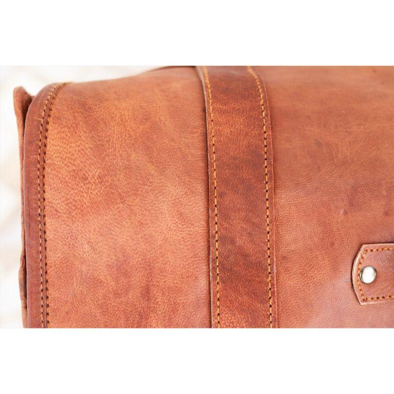 Square Travel Bag with Flap Spacious Leather Duffel Overnight Leather Bag Garment Leather Bag Sports Travel Bag Gym Bag for Men and Women