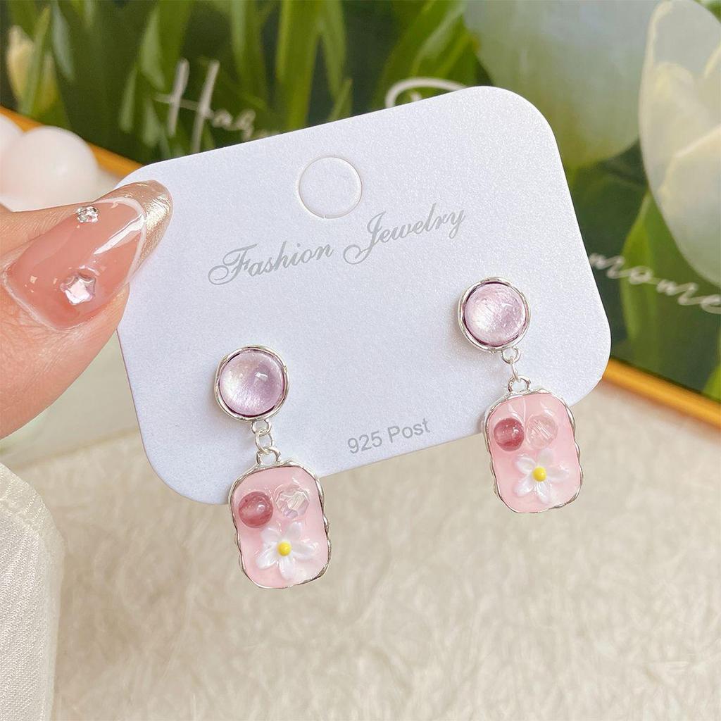 Summer Floral Cat's Eye Earrings: Delicate Silver Needle Design for Women