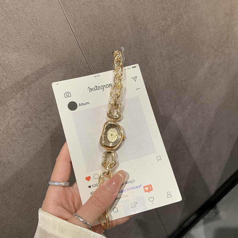 Watch Irregular Bracelet Watch Women S Retro Fashion Personality Light Luxury Exquisite Quartz Women S Watch