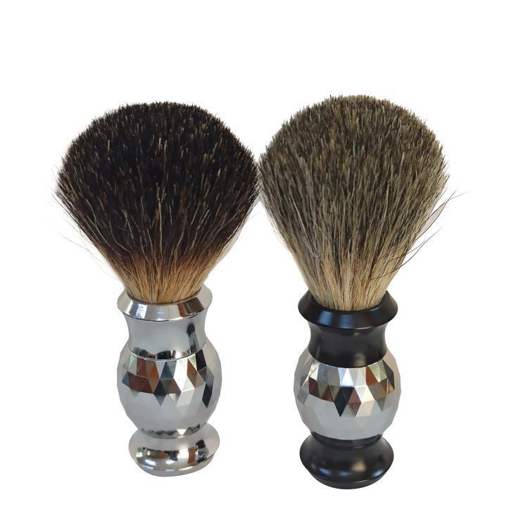 Men's Shaving Set: Diamond Pattern Three-Blade Razor, Beard & Shaving Brush, Razor Holder