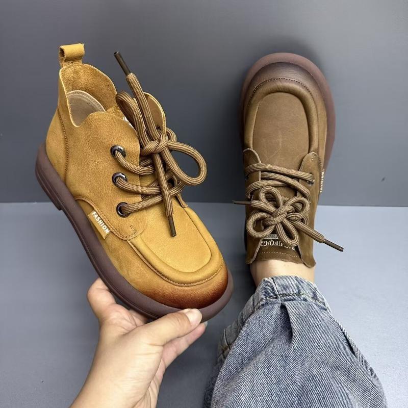 Flat Shoes Women's Leather Motorcycles Boots Round Toe Stitched Lace Up Thick Sole Women's Low Heel Shoes