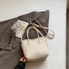 Popular small bag women's new versatile messenger bag high-end handbag bucket bag