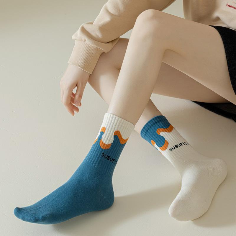 Autumn Combed Cotton Socks, Retro Asymmetrical AB Left and Right Foot Couple Mid-calf Socks, Trendy Socks