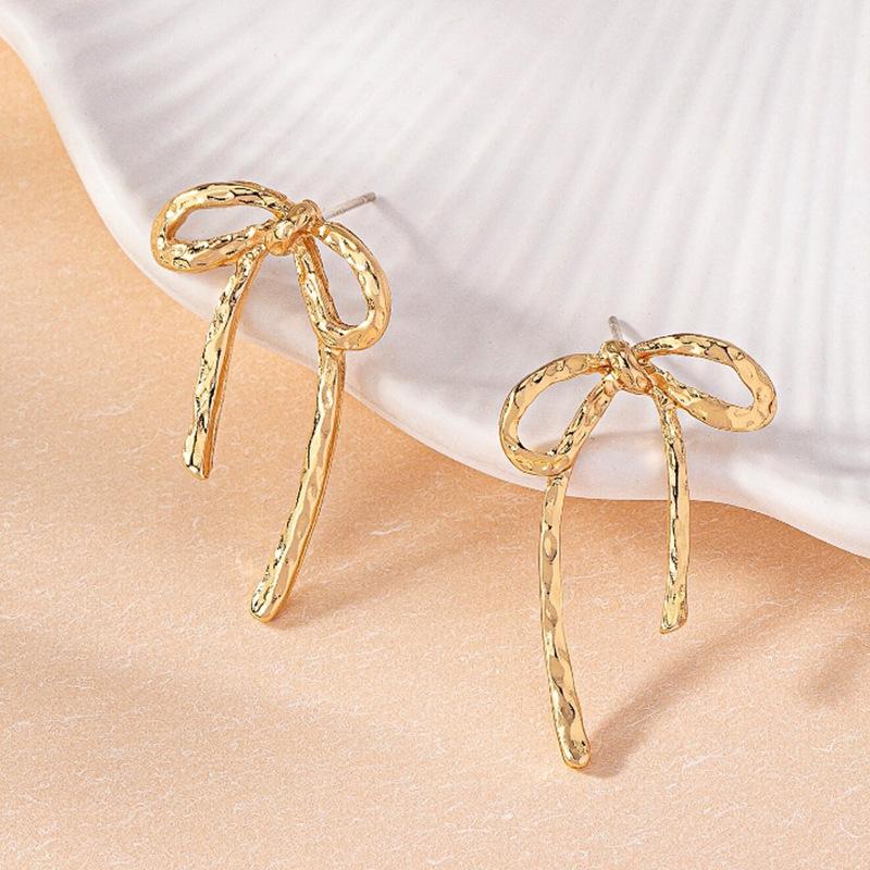 Versatile High-End Bow Design Earrings for Women - Elegant Luxury Fashion Studs