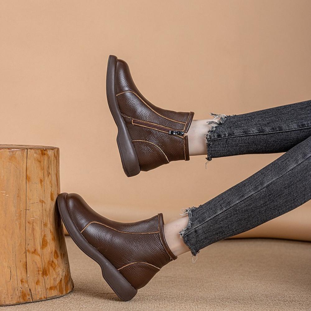 Genuine Top Layer Cowhide Mom Boots, Wool Lined Warm Martin Boots, Thick Sole Soft Leather Winter Short Boots for Women SA‑810