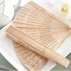 Chinesischer Sandelholz Faltbarer Hohlholz Handfächer Papierfächer Handheld-Fächer Chinesischer Stil Dekorativer Fächer
