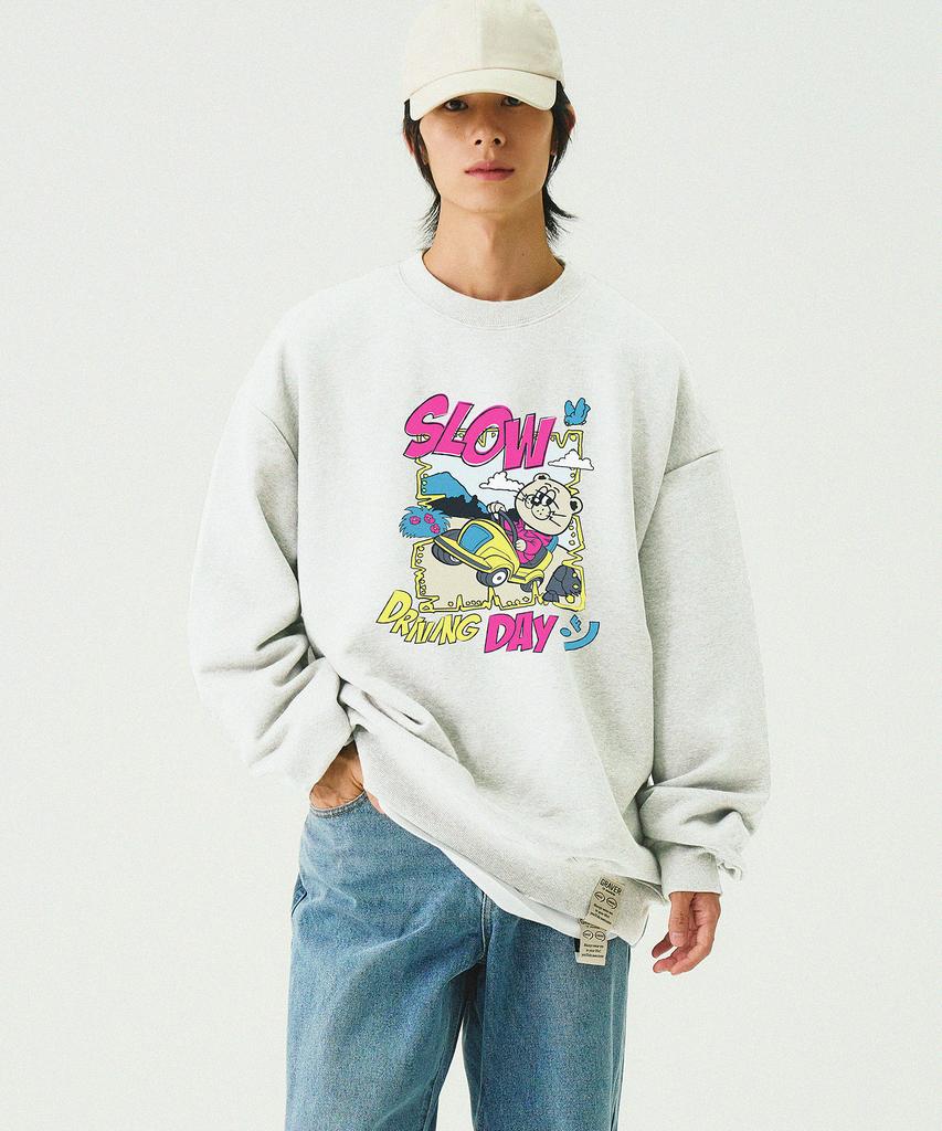 GRAVER [Unisex] Slow Driving Day Sweatshirt_Melange White