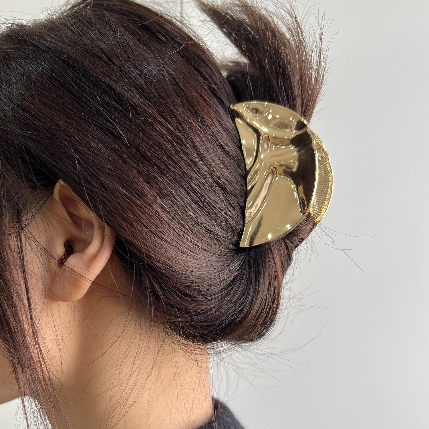 

Оригинальная заколка для волос Kenjie с металлической текстурой лавы - Женская европейская и американская мода, дизайн бабочки