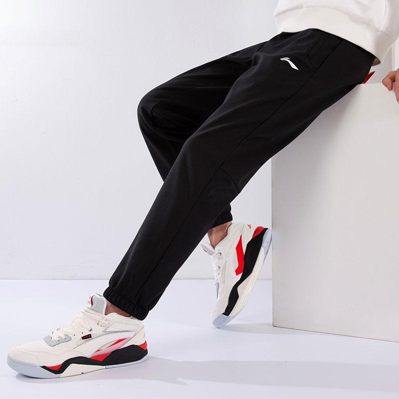 Li Ning Sports Lifestyle Series Solid Color Regular Fit Zipper Pocket Waist Elastic Cuff Knitted Sweatpants Men Bottoms Black AYKSC71-1