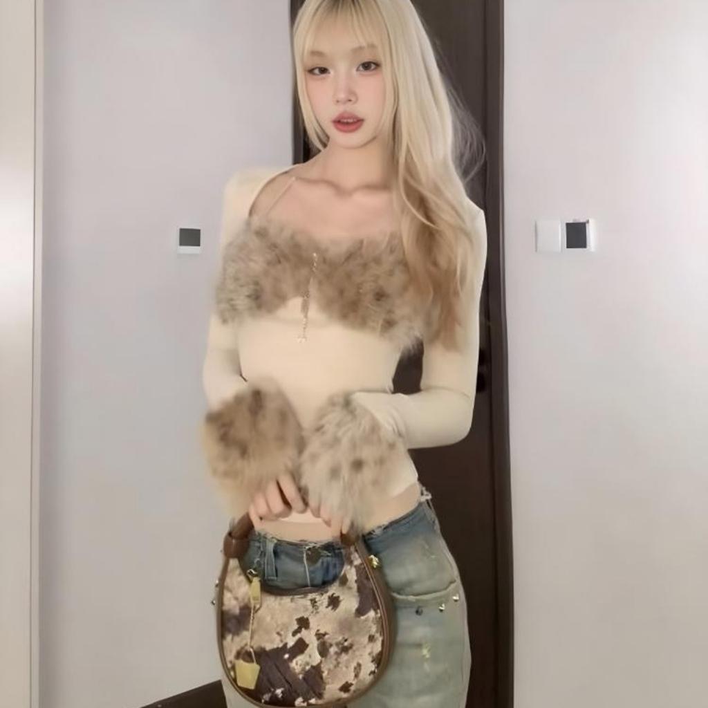 VAYLA Fur Collar One-shoulder Long-sleeved Women Slim-fit Printed Pattern Off-shoulder Short Top Trendy Hot Girl Winter T-shirt Women