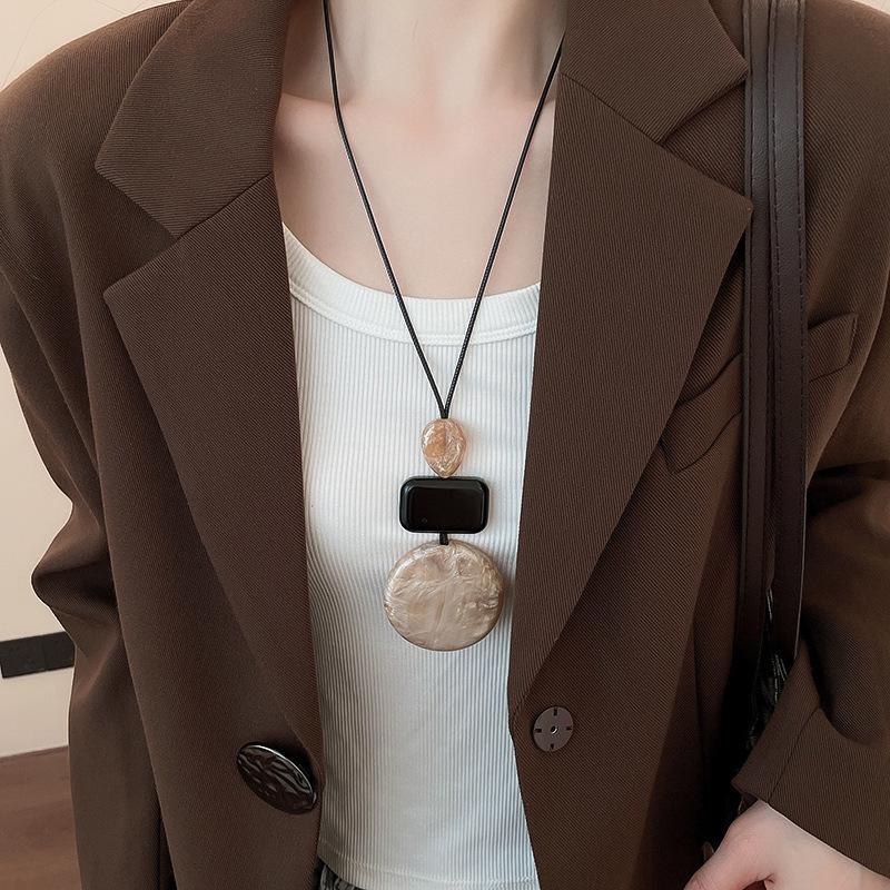 Retro Tiger Eye & Pearl Clavicle Necklace - Autumn/Winter Y2K Style