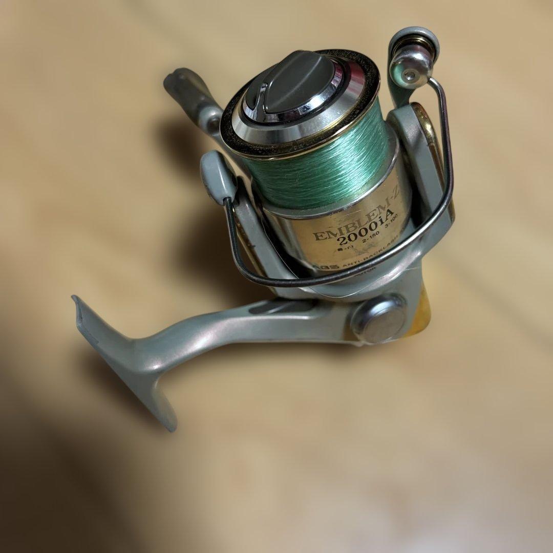 Used DAIWA EMBLEM-Z 2000iA spinning reel