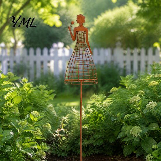 Decorative Metal Plant Trellis Elegant Lady Garden for Climbing Plants, Weatherproof Support Stake, Outdoor Landscaping Accents Woman Silhouette Patio