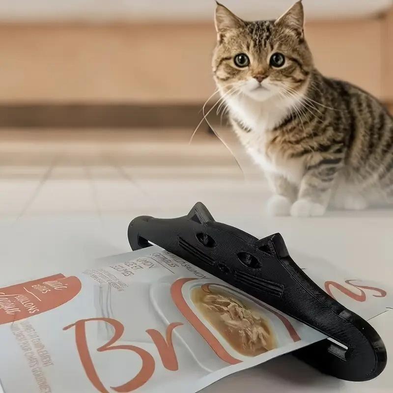 2Pcs Cat Face Style Pet Food Squeezer Cat Treat Paste Tube Dispenser Tool Wet Food Pouch Squeezer For Cat Dog Pet Snack Feeding