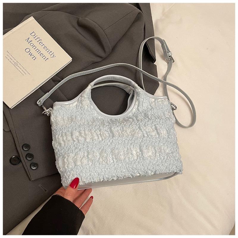 New Hand-carried Bucket Bag Women's Spring and Summer High-end Fashion Shoulder Bag Commuter Oblique Span Bag