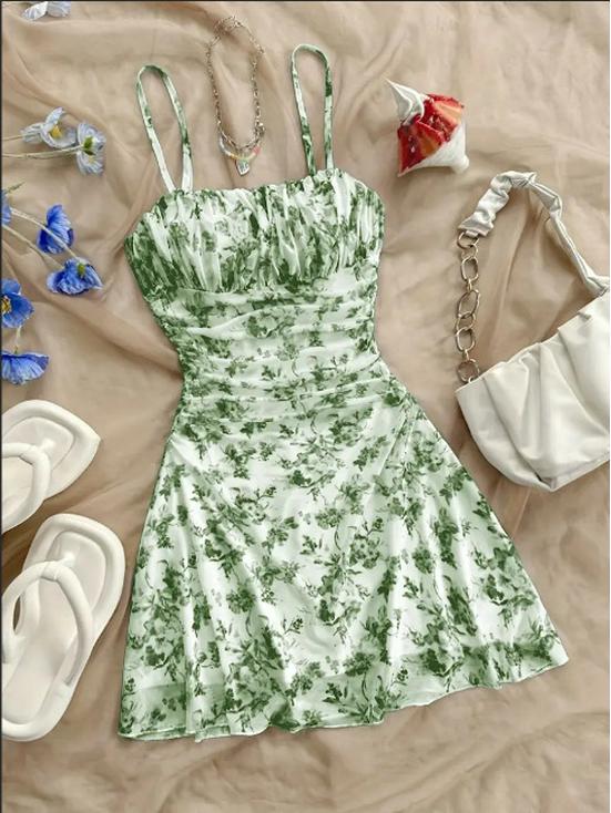 2026 Chic French Floral Slip Dress: Waist-Cinching Summer Fashion