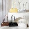 New Fashionable Tote Bag, Simple and Versatile Shoulder Bag, with Fixed Long Shoulder Strap and Zipper Closure, Perfect for Parties, Travel, and