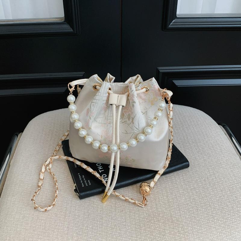 Pearl Stylish Elastic Drawstring Trend-forward Crossbody and Shoulder Bag for Carrying Water Buckets
