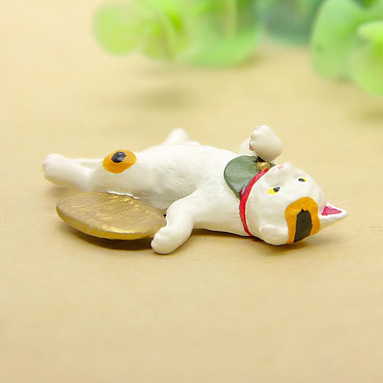 Small Clear Resin Lucky Cat Figurine For Garden Micro Landscape Decor Gift