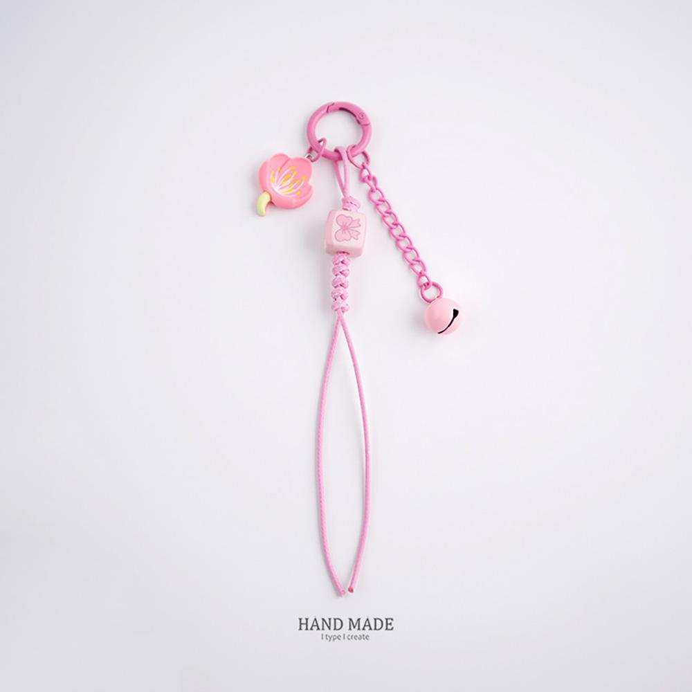 Cute Cherry Blossoms Pendant Creativity Shape Beaded Woven Rope Small Bell Design Bag Hanging Piece Gift A227 Bag Charm
