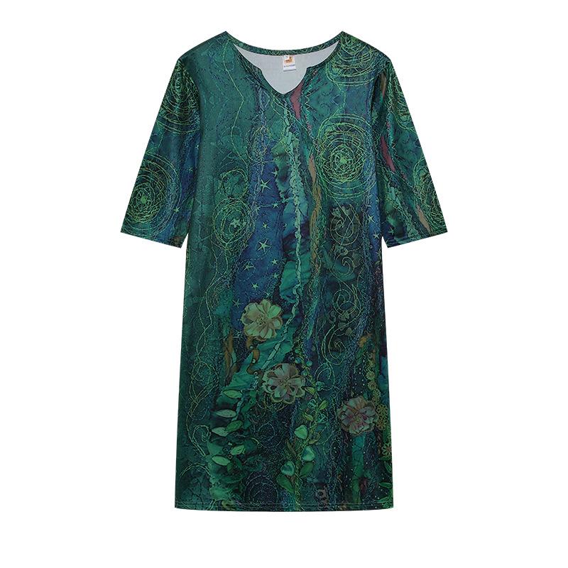 

Летнее платье А-силуэта с цветным принтом, V-образным вырезом и рукавами средней длины 3XL