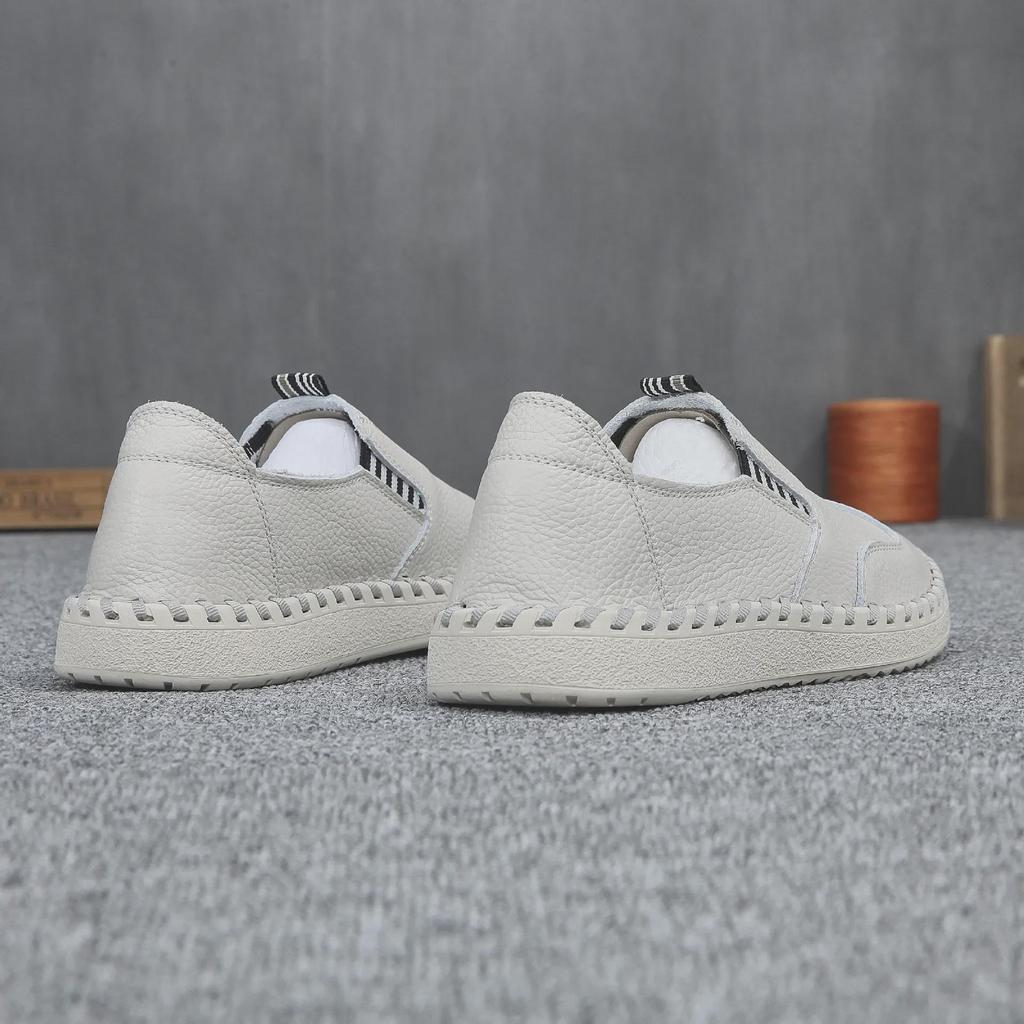 Men's Genuine Leather Slip-On Loafers: Soft-Soled, Non-Slip Driving Shoes for Spring & Autumn.