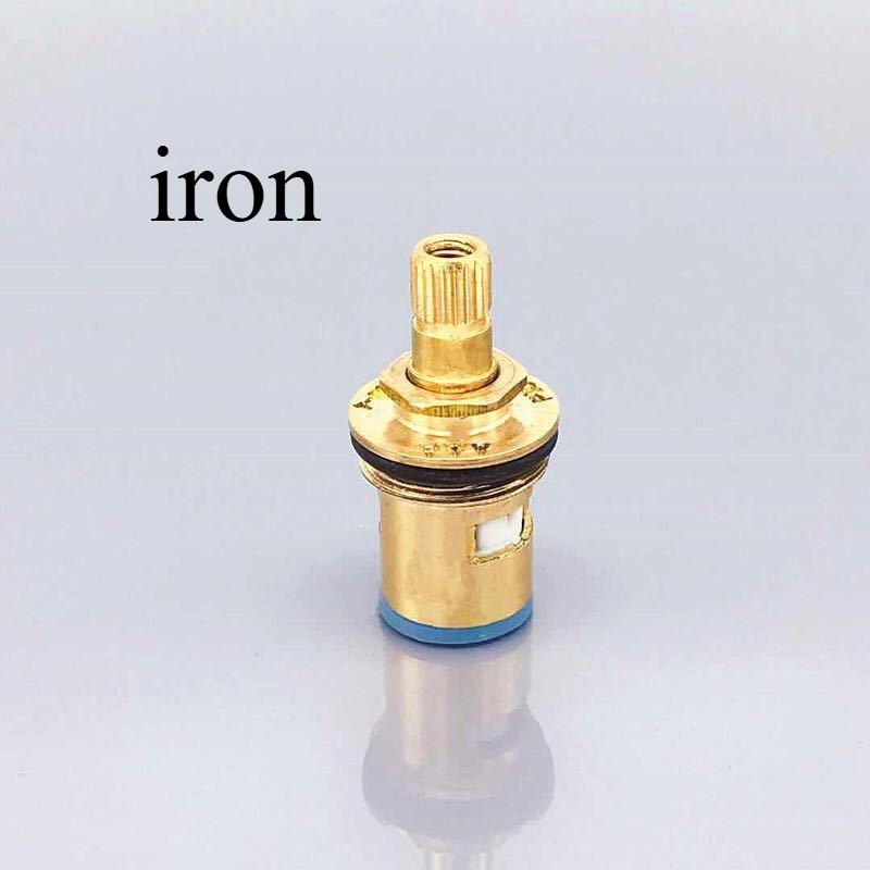 1 Universal Replacement Tap Valves Brass Ceramic Disc Cartridge Inner Faucet Valve for Bathroom, Clockwise or Anti-clockwise