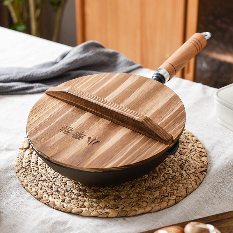 ZISIZ Cast Iron Wok with Wooden Handle