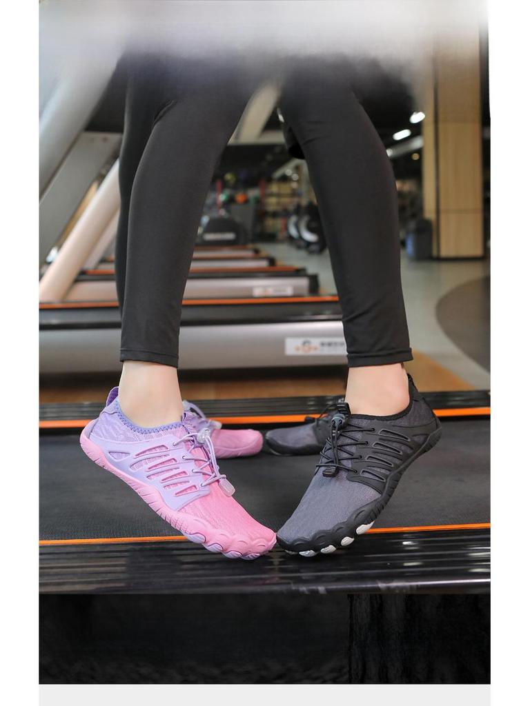 Nové venkovní plážové a plavecké boty s pěti prsty