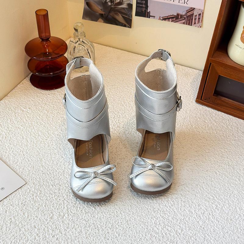

Korean version of spring and autumn ballet girls boots girls retro pile boots cocoa coffee new female treasure Mary Jane shoes 23