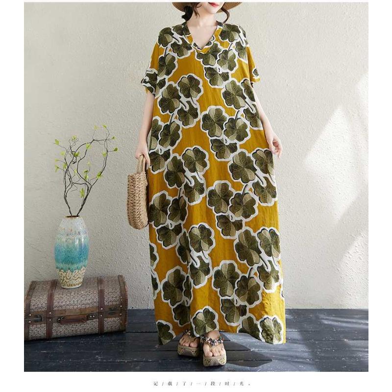 Ladies' Loose Artistic Beach Dress Retro Long Robe