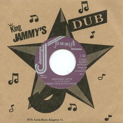 

7inch Record ROBERT LEE, BUNNY GENERAL - Midnight Hour / Midnight Hour Versi DSRLJ7011 Jammys/Dub Stor 1988 Japan Reggae, Ska & Dub